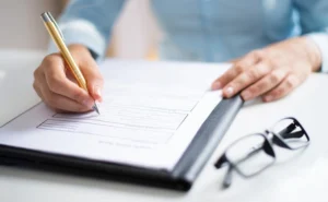 آزمون تعیین صلاحیت حرفه ای روانشناسان و مشاوران برای اخذ پروانه